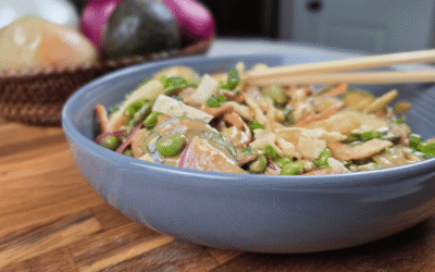 CREAMY CUCUMBER SALAD